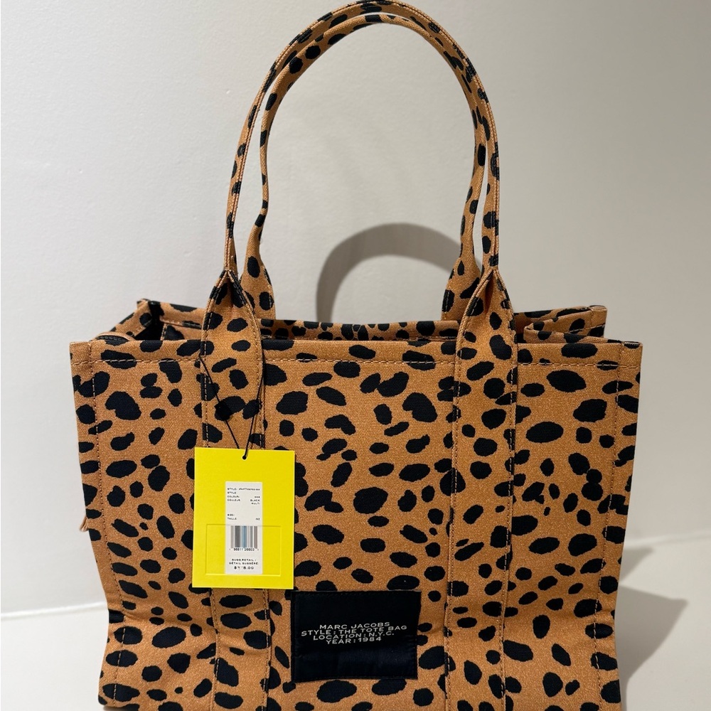 NWT Marc Jacobs large cheetah print canvas tote (LAST ONE!) - Picture 4 of 8